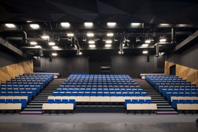 Amphithéâtre du Lycée Charles Péguy à Gorges 