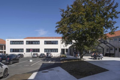 Bâtiment A du Lycée Charles Péguy à Gorges 