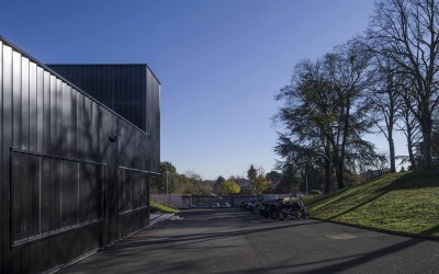 Bâtiment administratif au Lycée Charles Peguy à Gorges 