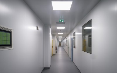 Nouveau bâtiment de production pharmaceutique Clean Cells à Boufféré 